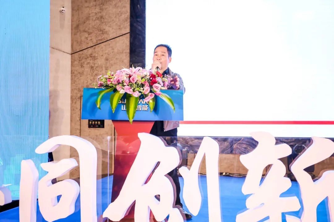 饕餮盛宴！优德88智能?建华建材预制桩施工装备与手艺交流会盛大召开