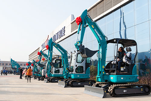 逆市可为！优德88智能挖掘机首场展销会完善收官