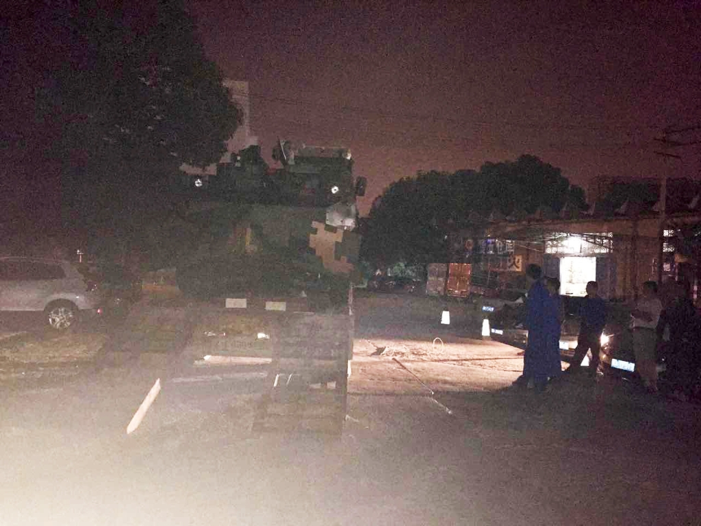 优德88智能SW2105工程车顺遂交付步队