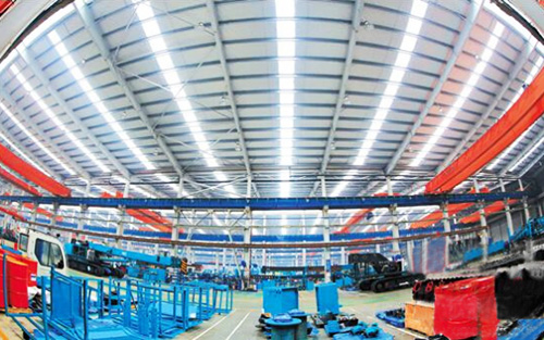 图说怪手环台净滩活动，，，智绘优德88智能环保节能