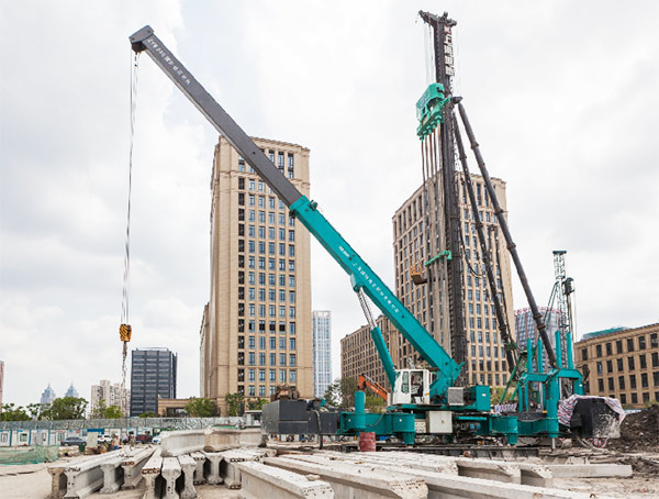 十九年稳居冠军宝座，，，，，优德88智能静力压桩机完善演绎“精益求精”