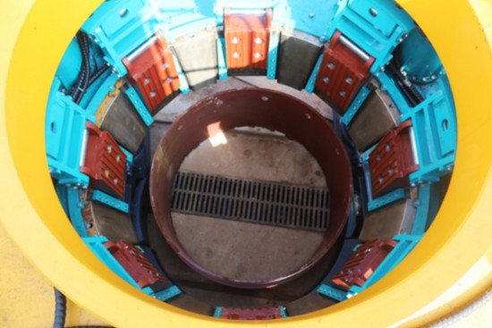 喜讯！优德88智能SWRC170自行式全回转全套管钻机获湖南省首台(套)重大手艺装备产品奖励！