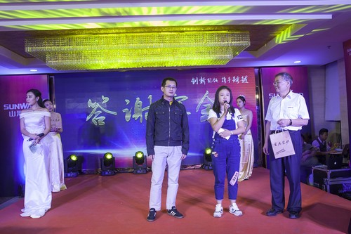 优德88智能酷帅曾大虾，，，，，一大波美图带你亲临北京BICES展