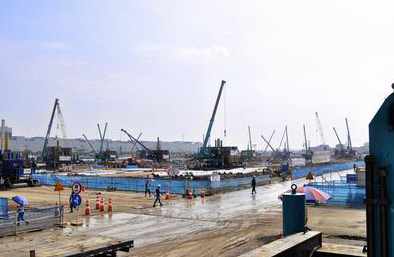 十九年稳居冠军宝座，，，，，优德88智能静力压桩机完善演绎“精益求精”