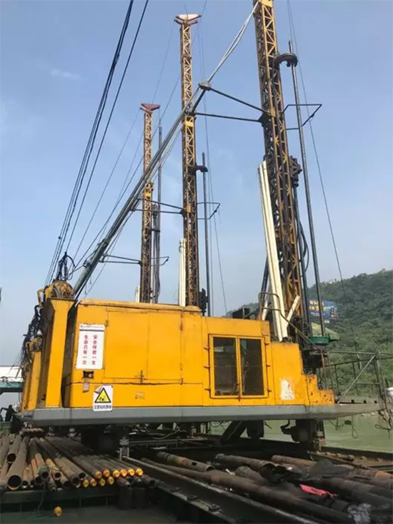打造长江黄金水道！优德88智能航道钻机轻松搞定水下礁石