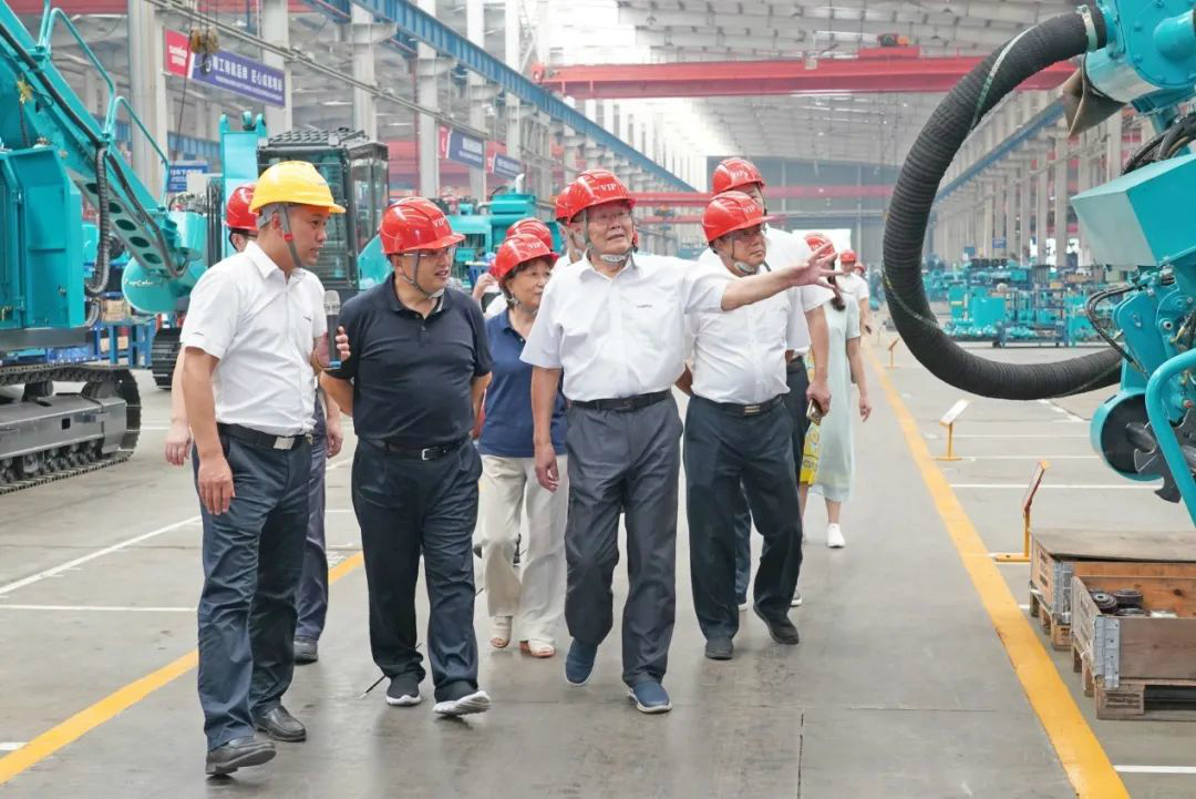 省人大常委会党组副书记、副主任王柯敏调研优德88智能