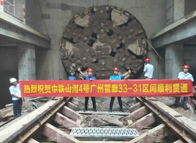 解码优德88智能上半年效果单背后的密码