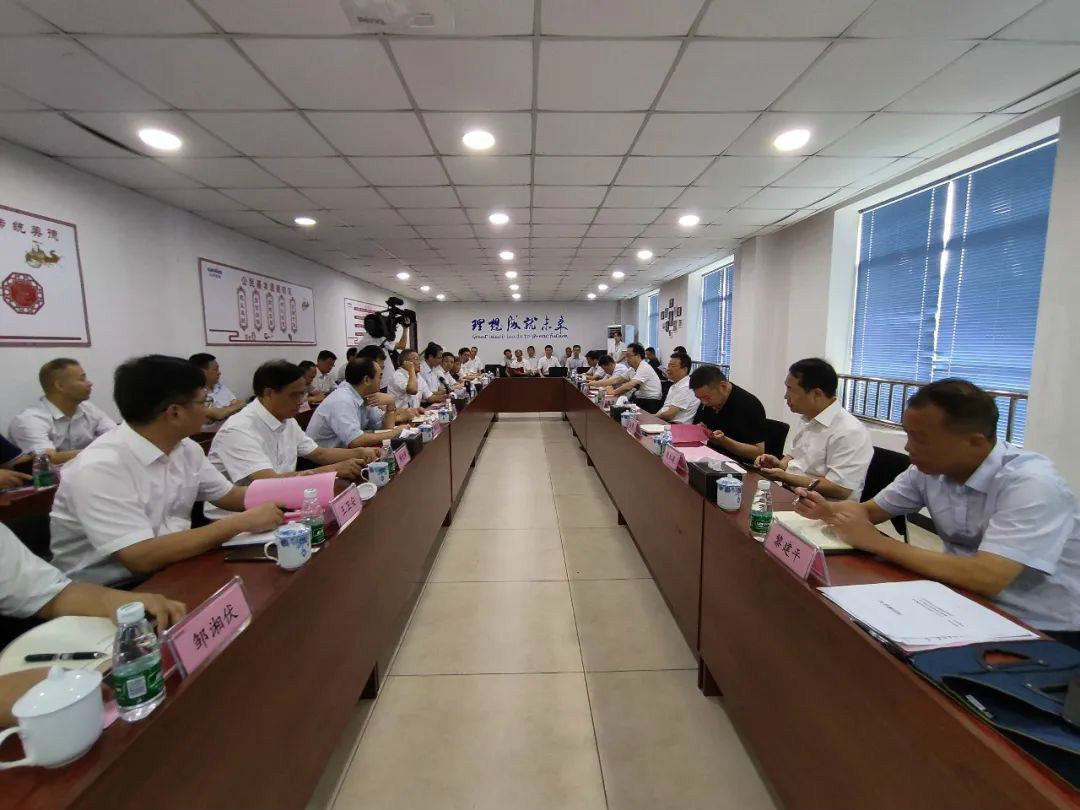 副省长陈飞调研优德88航空工业
