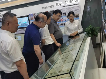 省工信厅副厅长张治平调研优德88智能