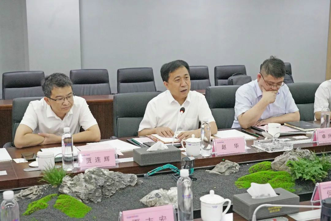 中铁装备赵华总司理莅临优德88智能交流