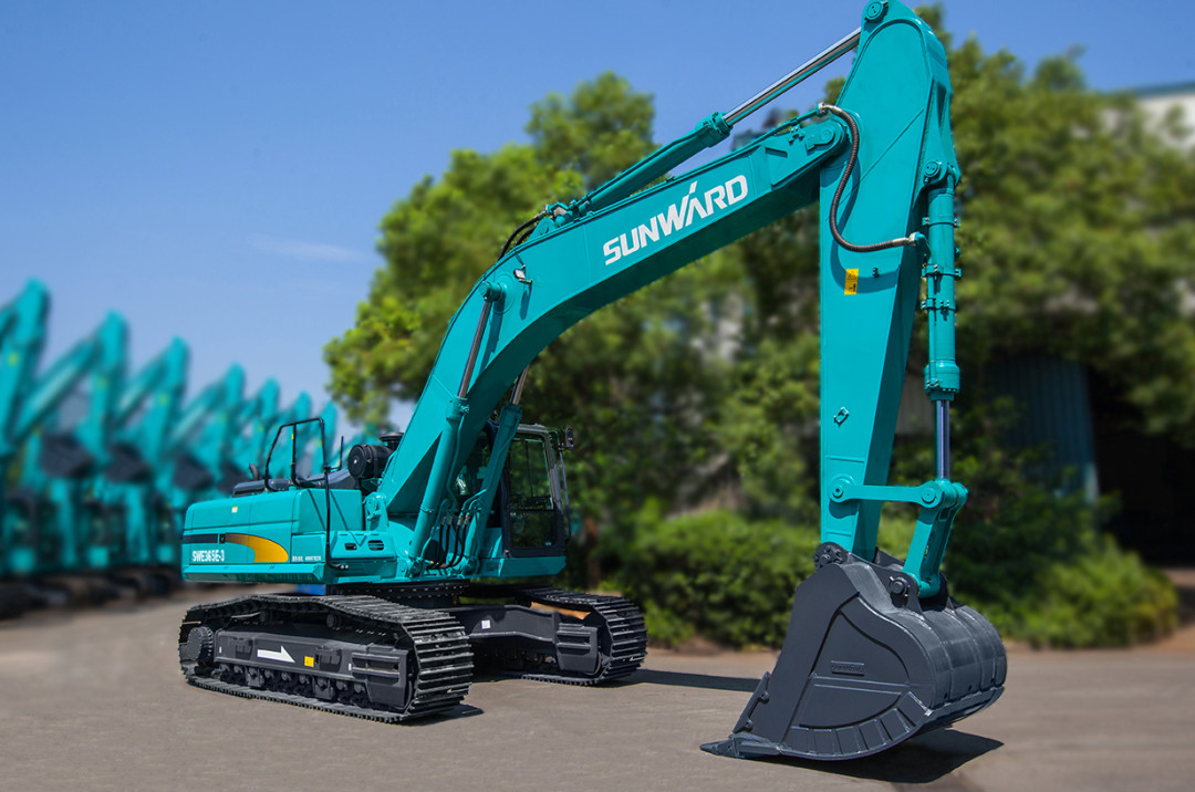 以先导式立异实现挖掘机从无到有，，，，，从小到大，，，，，从大到强！