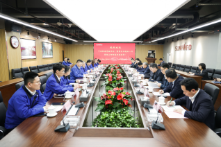中国联通党组书记、董事长王晓初到访优德88智能