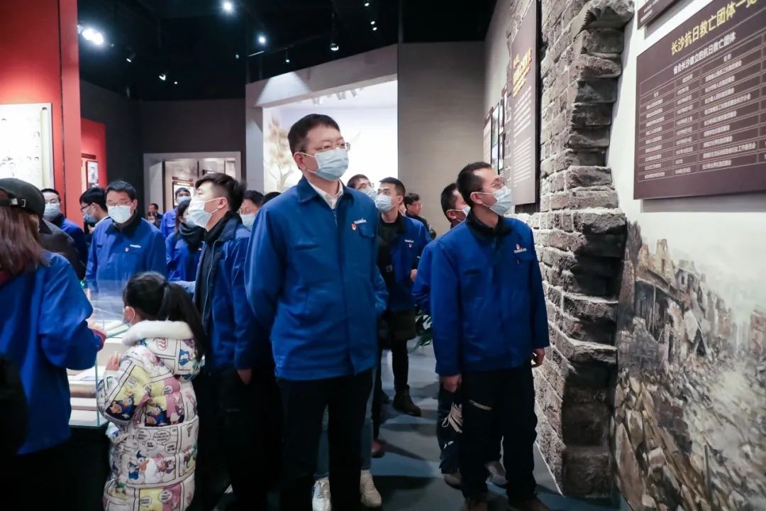 觅红色历史 践初心使命——优德88智能全体党员赴长沙党史馆开展主题党日活动