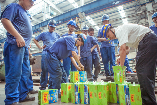 我们有清凉做伴，，高温也能潇潇洒洒