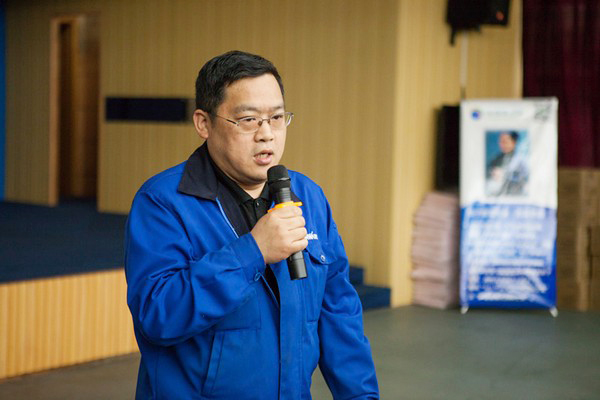 欢度三八节温暖优德88家