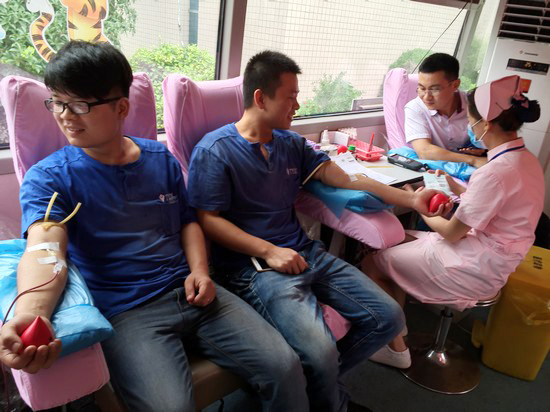 血液毗连你我大爱感动星城——记优德88智能2016年夏日无偿献血活动