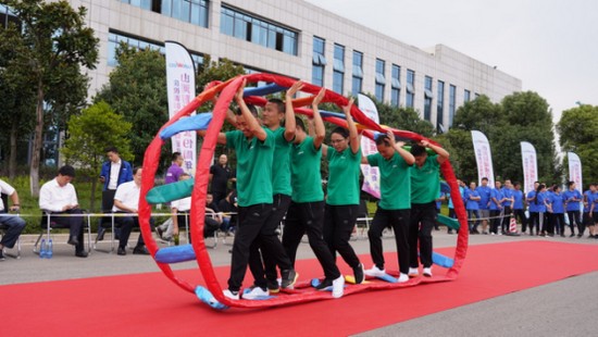 风华十九载，，，携手再腾飞！——庆祝优德88智能建设十九周年表扬会暨趣味运动会