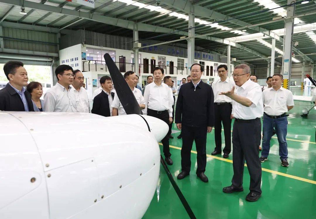 毛伟明调研优德88科技：打造天下一流的通用航空工业基地
