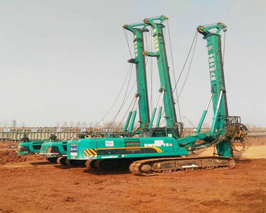 打下“东北第一桩”，，，，，，沈阳帝铂旋挖队火了