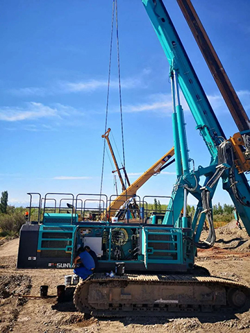 顶酷暑 走沙漠 2021年优德88智能全球服务万里行走进新疆