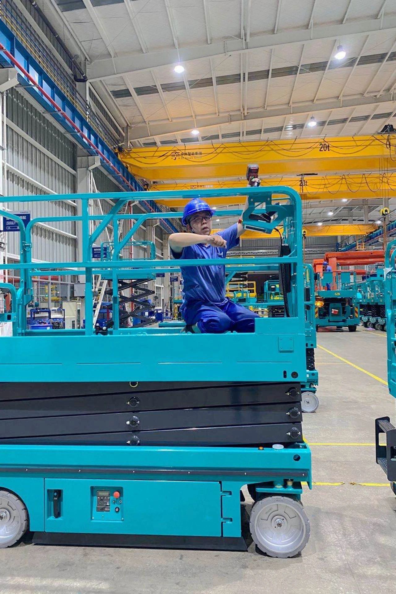 优德88智能“蓝精灵”们在通俗岗位的坚守与奉献