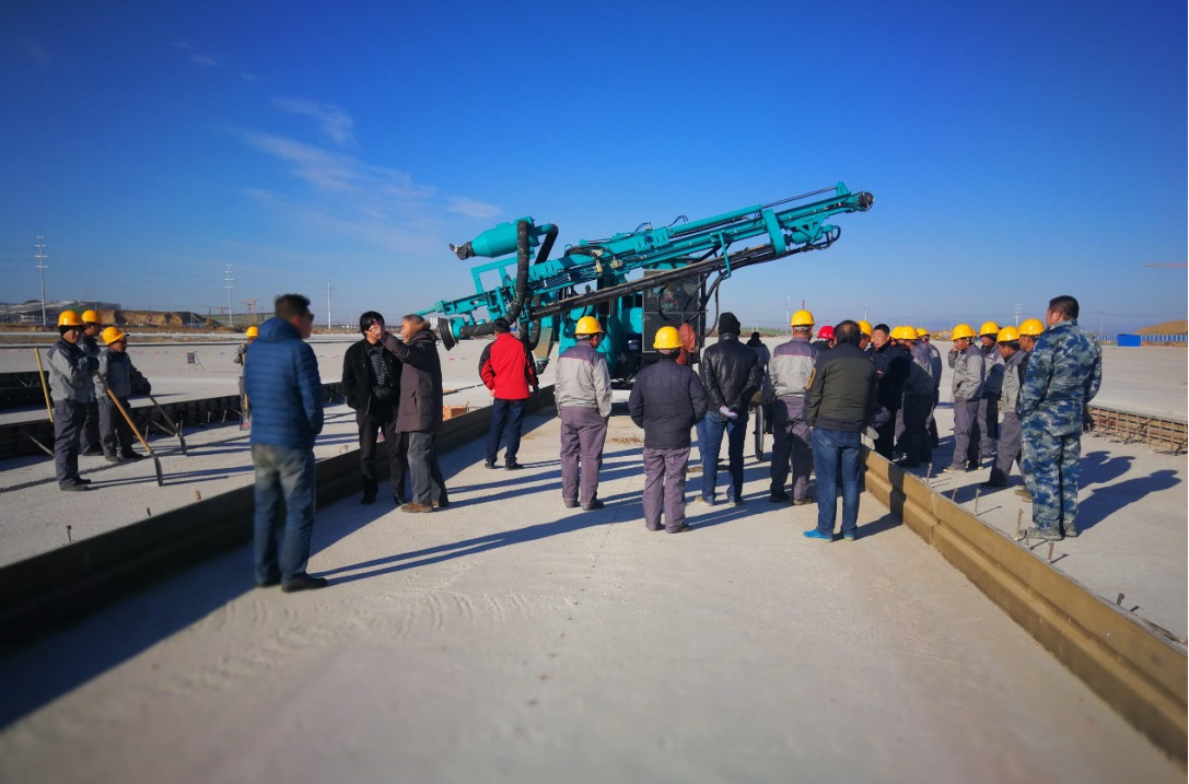 北京大兴机场，，，，优德88智能凿岩装备曾助力新手艺落地 | 百年风华筑漂亮优德88（2）