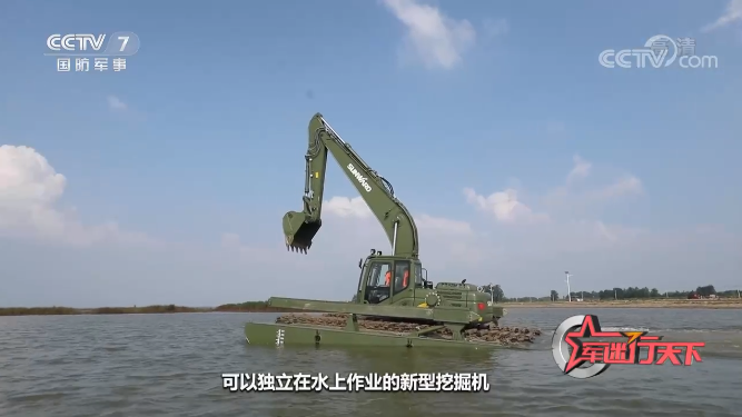 水陆两用挖掘机亮相央视！优德88智能应抢救援“猛将”出战