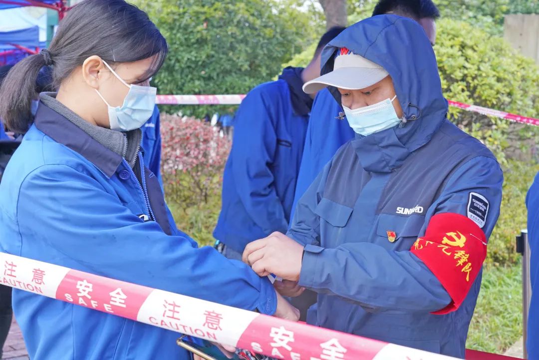 采样完成率近100%！优德88智能第一时间开展全员核酸检测，，，，，，包管清静生产