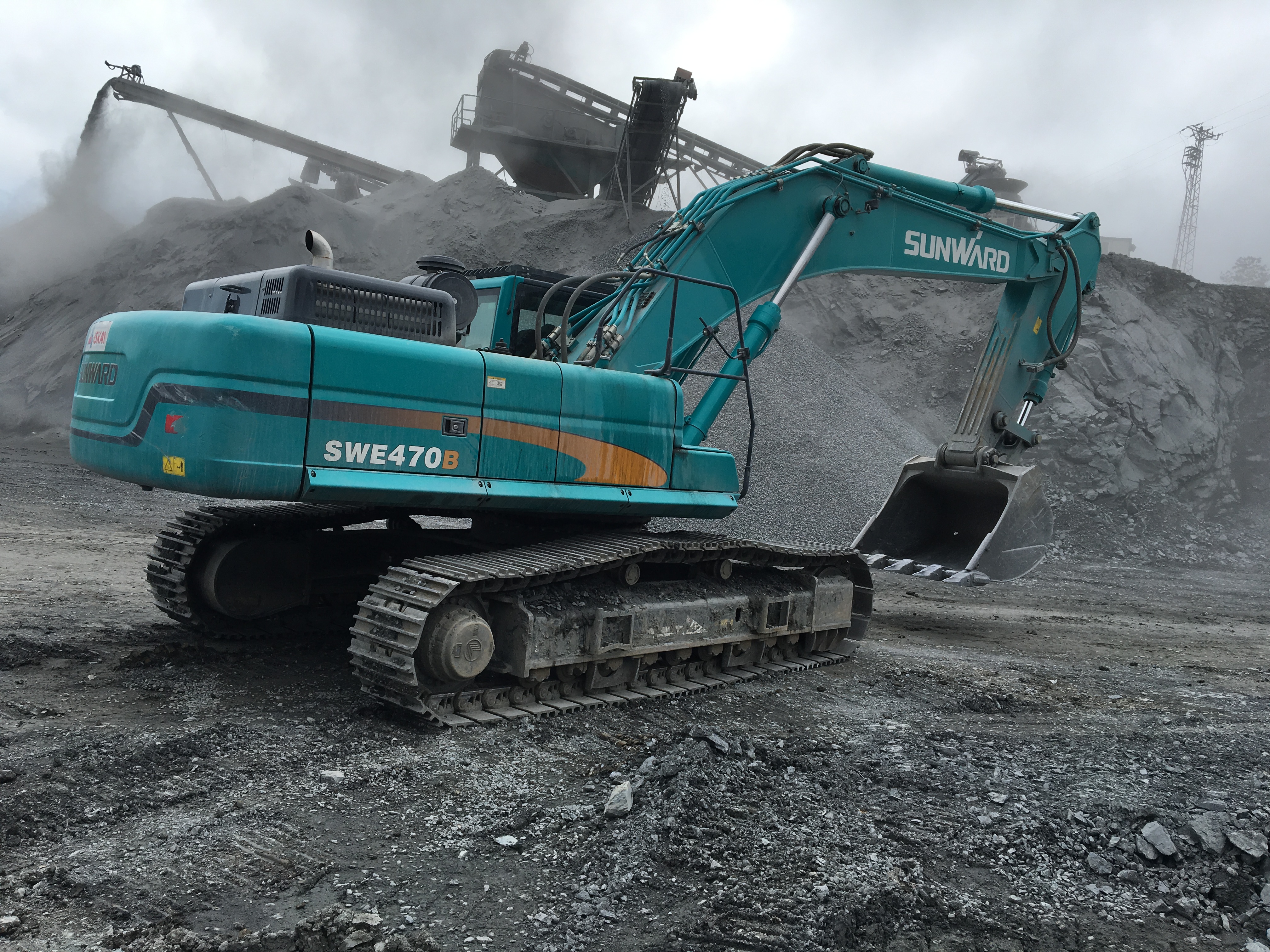 二手挖掘机生意市场袒露出这些问题，，你知道吗？？