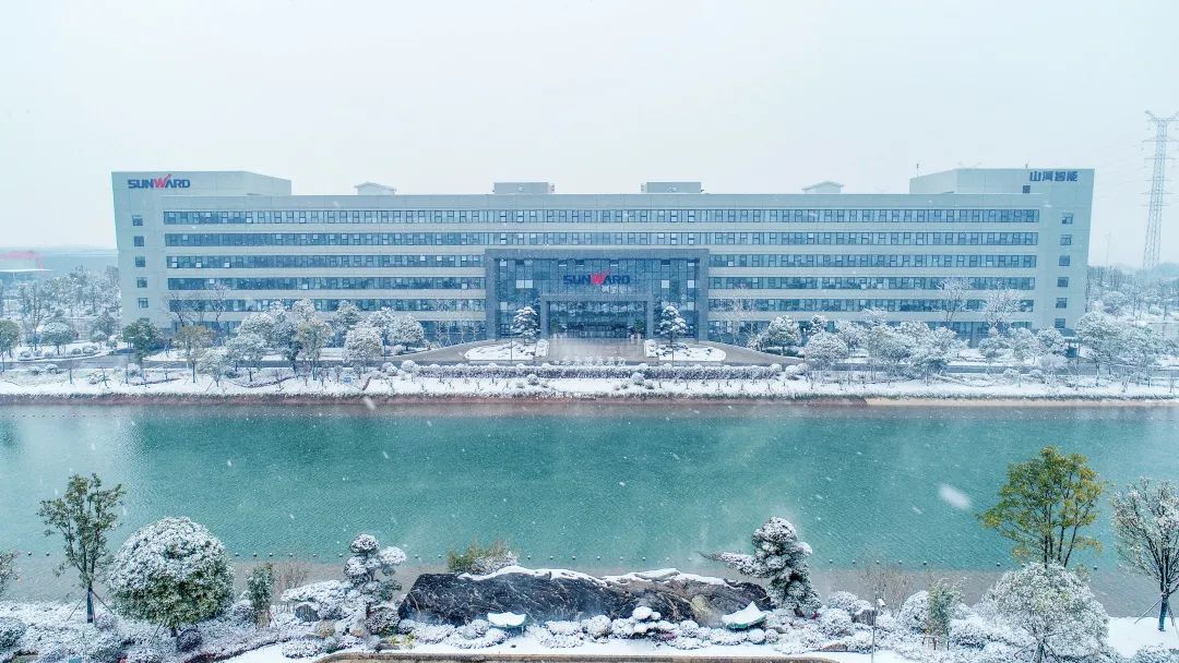 瑞雪兆丰年，，，邀您共赏雪中优德88！