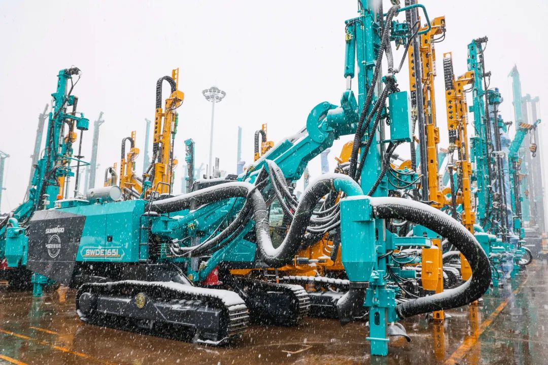 瑞雪兆丰年，，，邀您共赏雪中优德88！