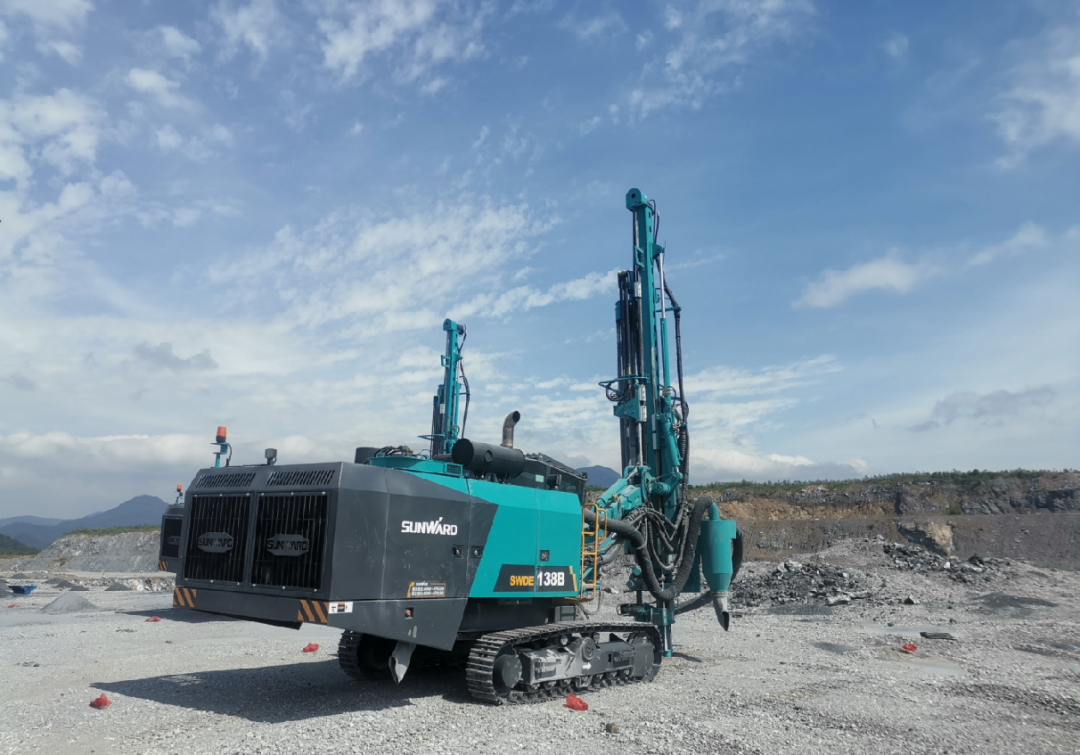 追加订单！优德88智能一体化潜孔钻机助力海南华润水泥获好评