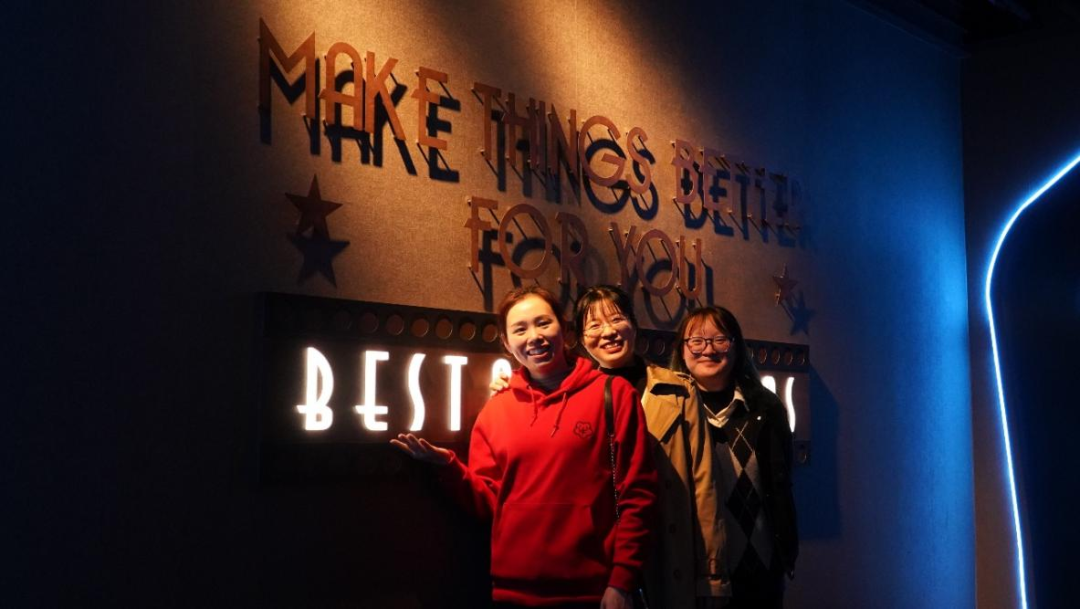 福利多多！优德88智能开展系列活动宠“女神”