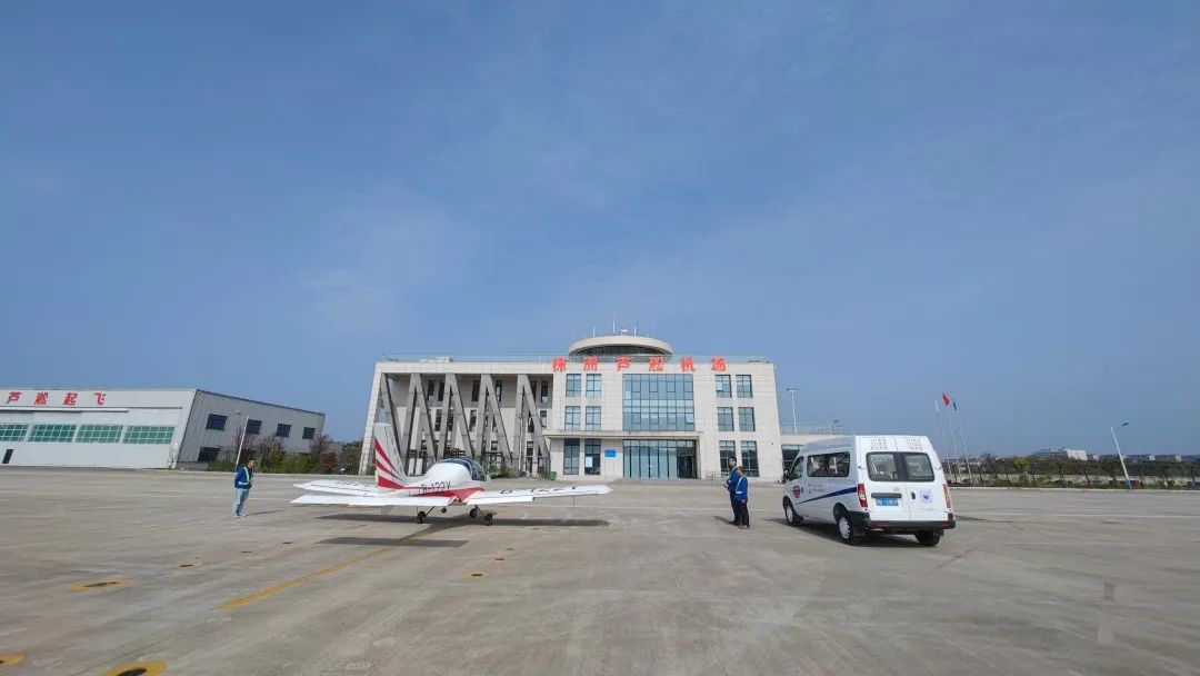 逍遥协同显身手！湖南航空应抢救援队优德88机组开展特情处理应急演练