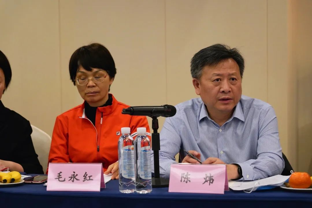 抱团出海，，，，携手共赢！何清华带队赴湖南异地商会联合会造访交流