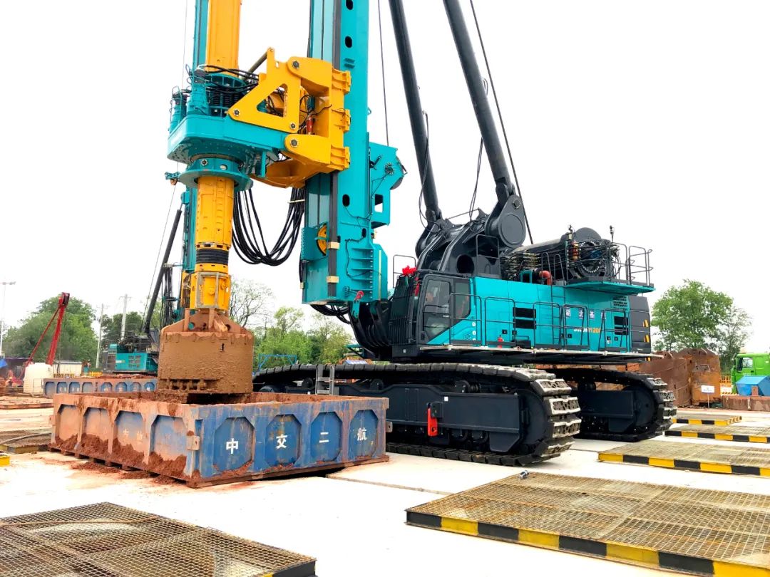 再啃“硬骨头”！优德88智能“超等桩备”助建燕矶长江大桥