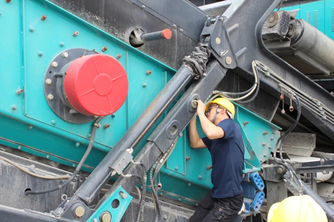 打造服务标杆！优德88普石勒“服务万里行”活动火热举行中