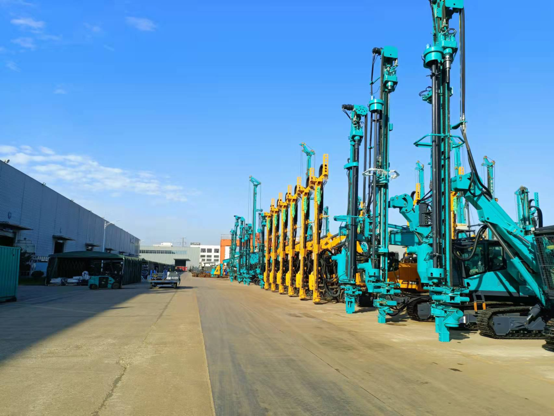 将奋斗举行究竟！致敬优德88劳动者