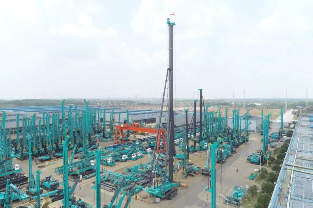 再获首单！优德88智能成为湖南自贸试验区首单“融资租赁+工程机械装备出口”试点营业落地单位