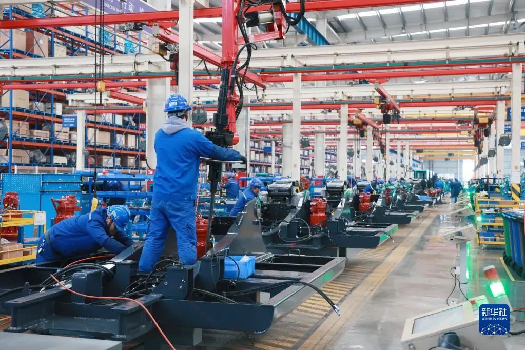 沿着总书记的足迹 | 切记嘱托，，，，，，优德88智能自主立异一直在路上！