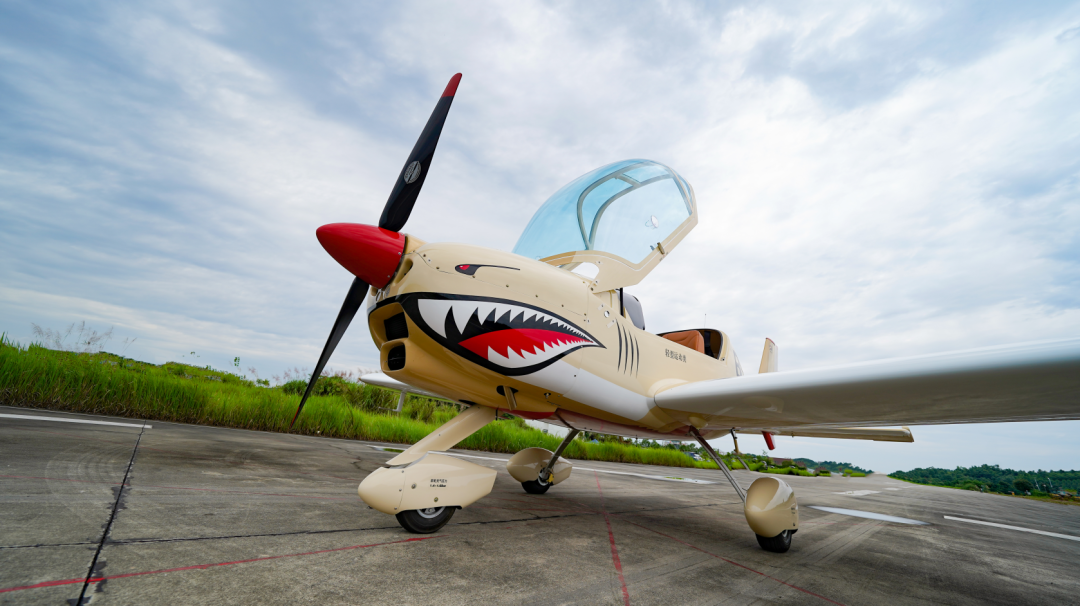 图集 | 阿若拉穿“鲨”衣，，，，，尚有更多套装为天空添彩！