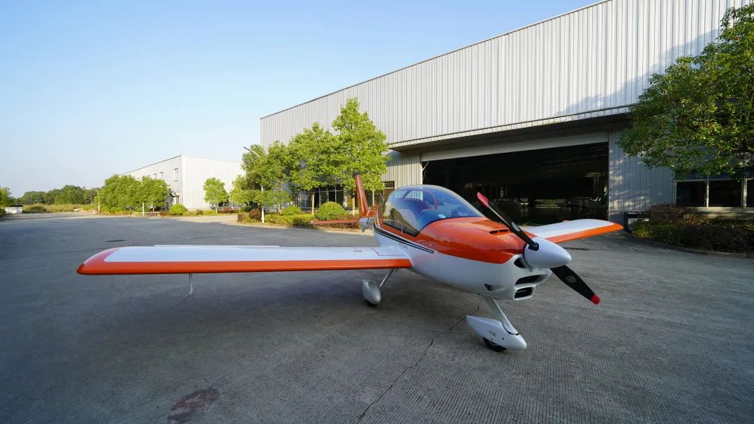 图集 | 阿若拉穿“鲨”衣，，，，，尚有更多套装为天空添彩！