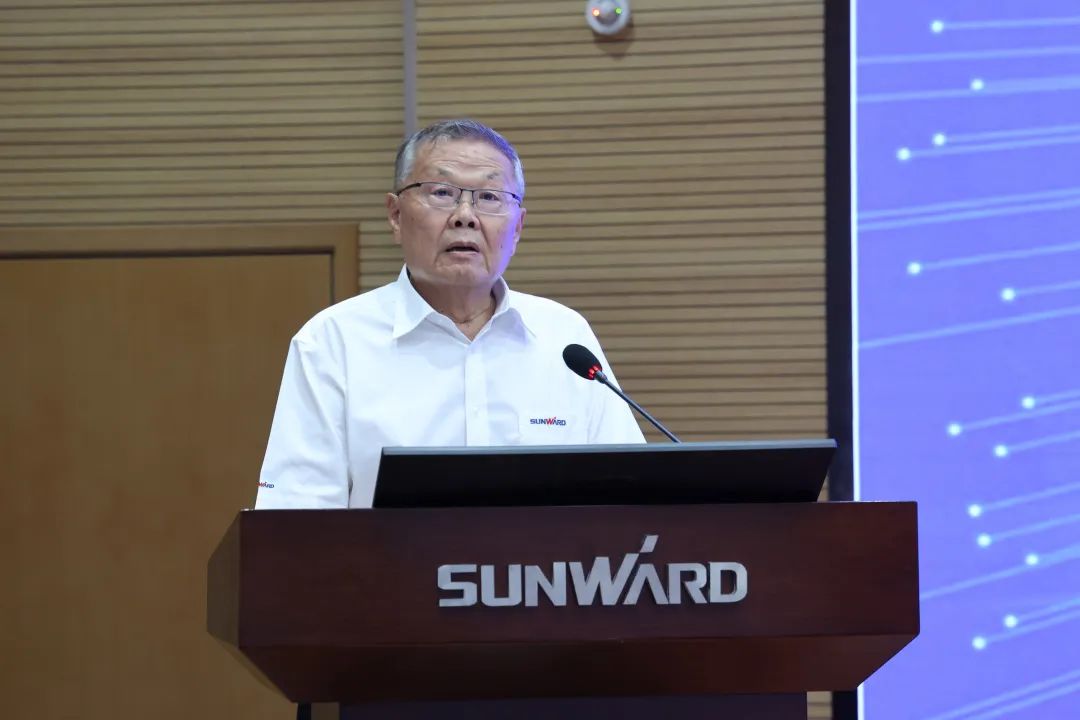 立异引领，，，智造未来！“2022院士专家长沙行”高端装备高质量生长钻研会盛大举行