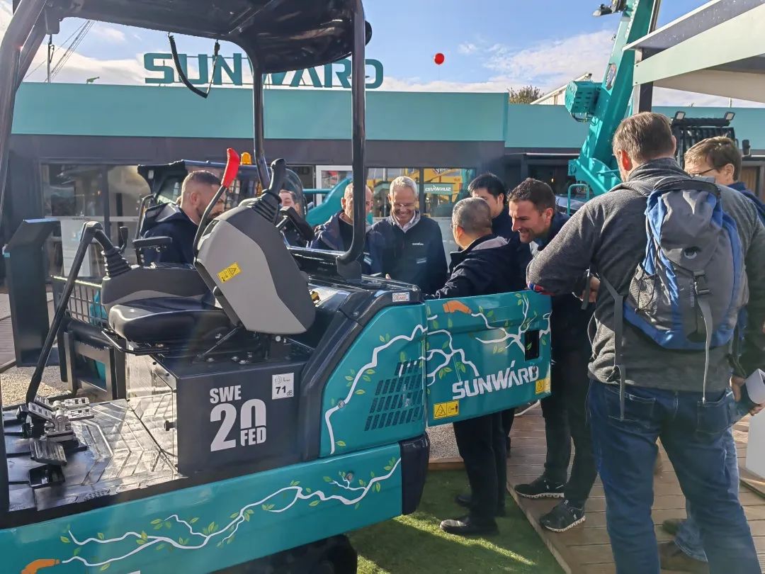 Bauma 2022 | 持续加码欧洲高端市场，，，，“优德88绿”闪灼德国慕尼黑