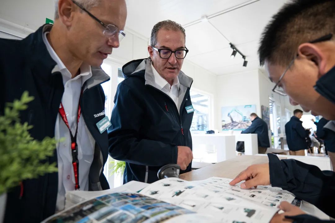 Bauma 2022 | 持续加码欧洲高端市场，，，，“优德88绿”闪灼德国慕尼黑