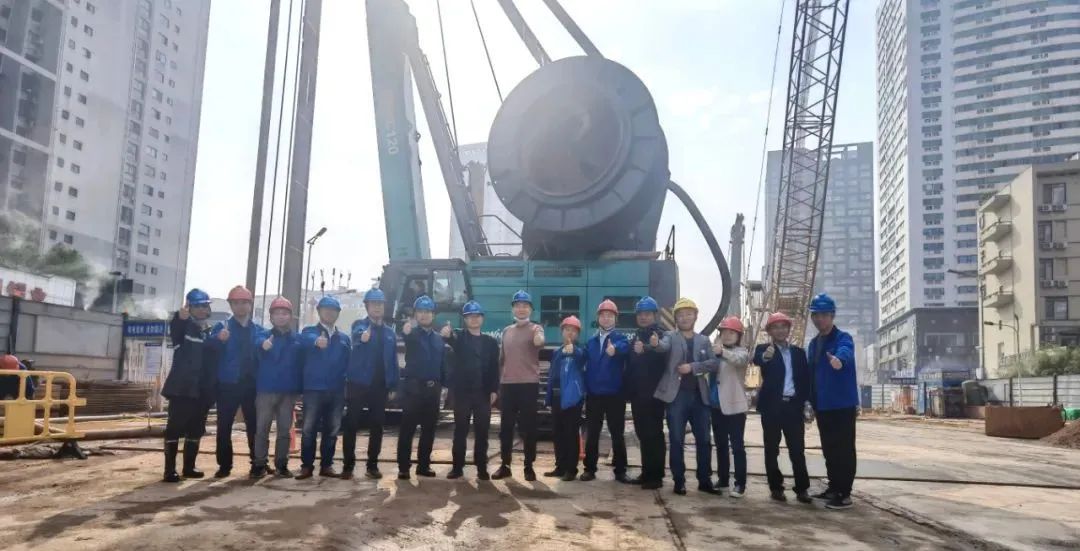 首战创佳绩！优德88智能双轮铣槽机助建长沙地铁7号线