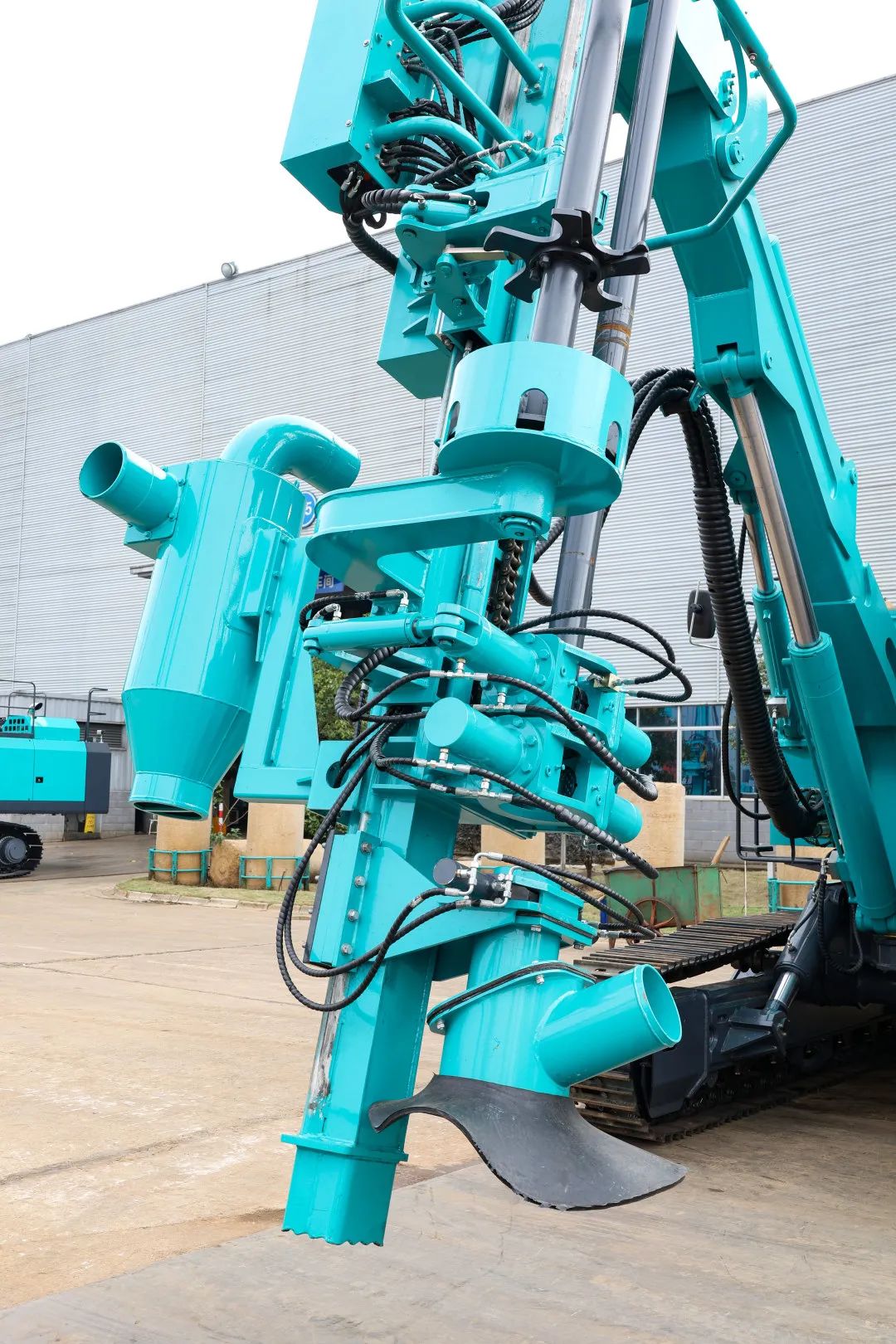 为绿色智能钻爆而生！优德88智能全新一代一体式潜孔钻机强“四”来袭