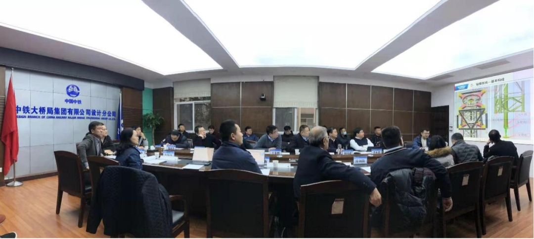 超等装备助建超等工程！优德88智能超等旋挖钻机SWDM1280推介会乐成举行