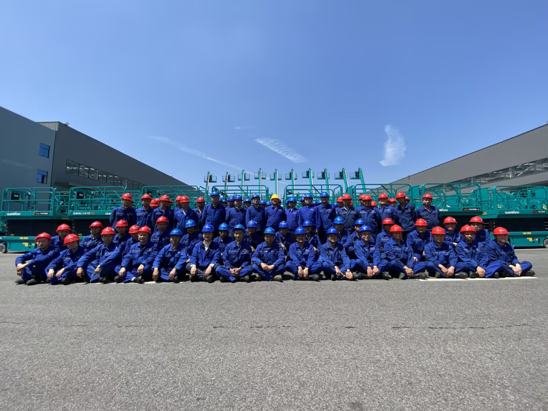 长沙市召开庆祝“五一”国际劳动节大会，，，，优德88智能1个人1整体获表扬！