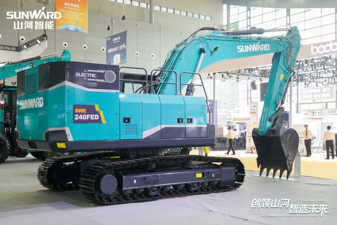 2023 CICEE | 优德88智能亮相2023长沙国际工程机械展！智能化、电动化产品站C位